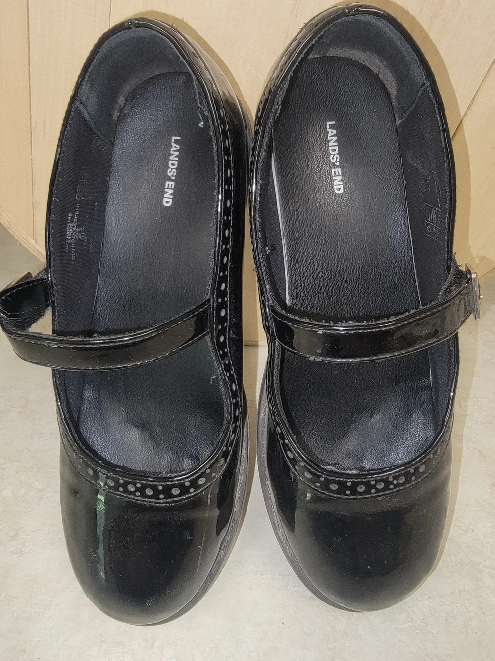 Lands' End Black Patent Mary Jane Flats with Buckle Strap  --school unifiorm